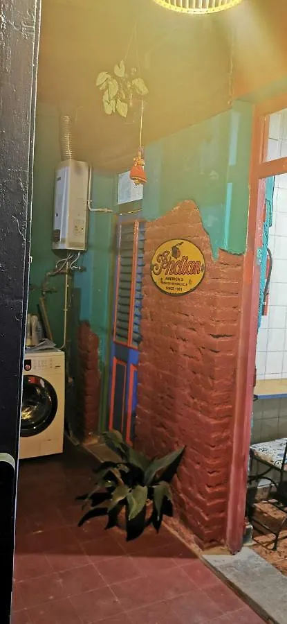Longboard House Hostel Mendoza Argentina